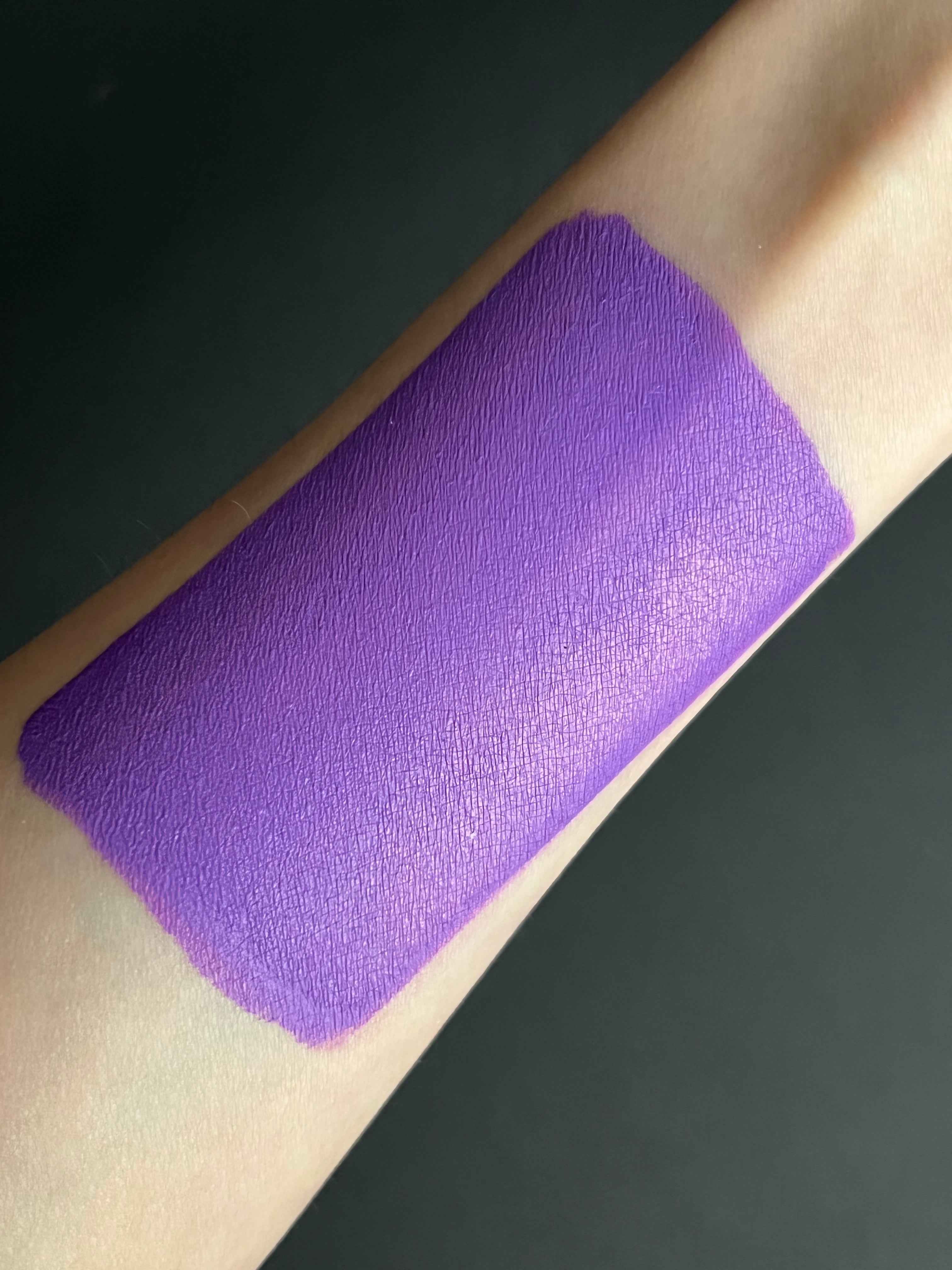35 - Orchid (Purple) Water Activated Graphic Liner