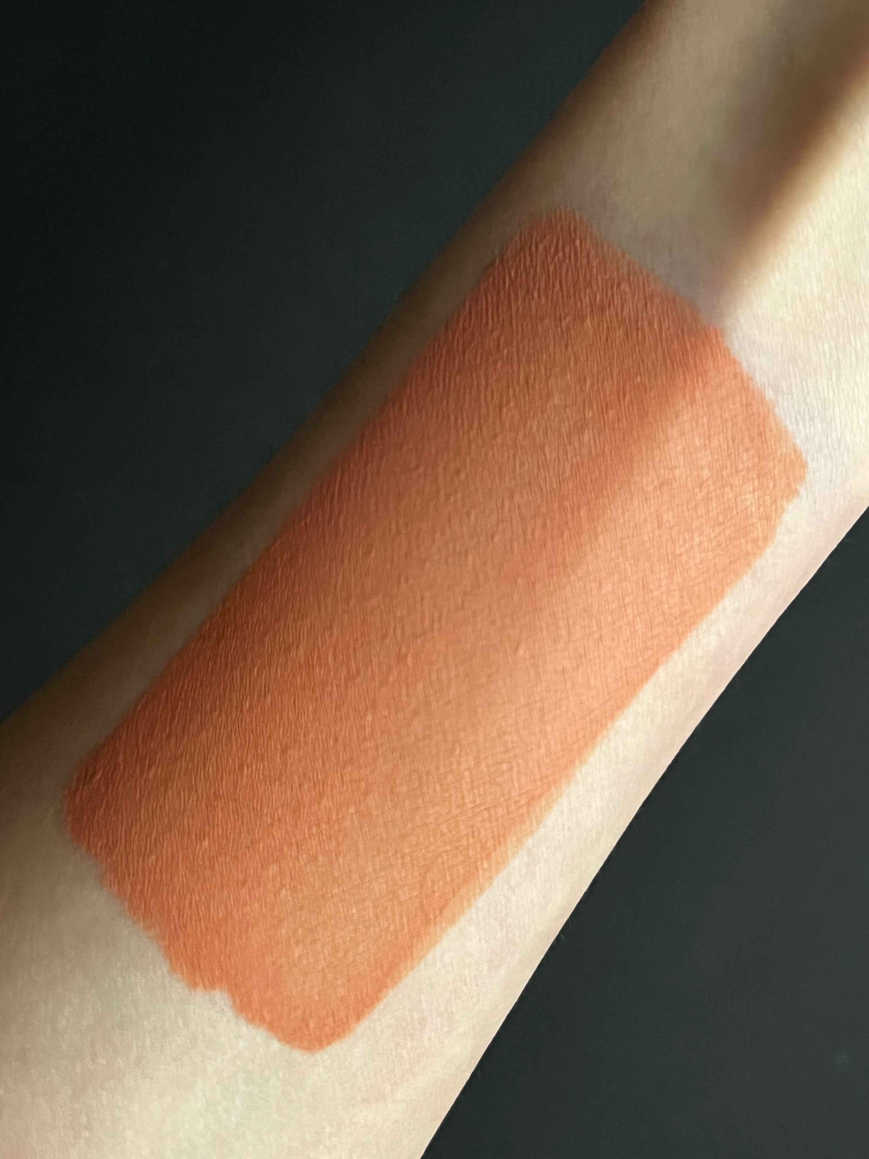 39 - Sandy (Brown) Water Activated Graphic Liner