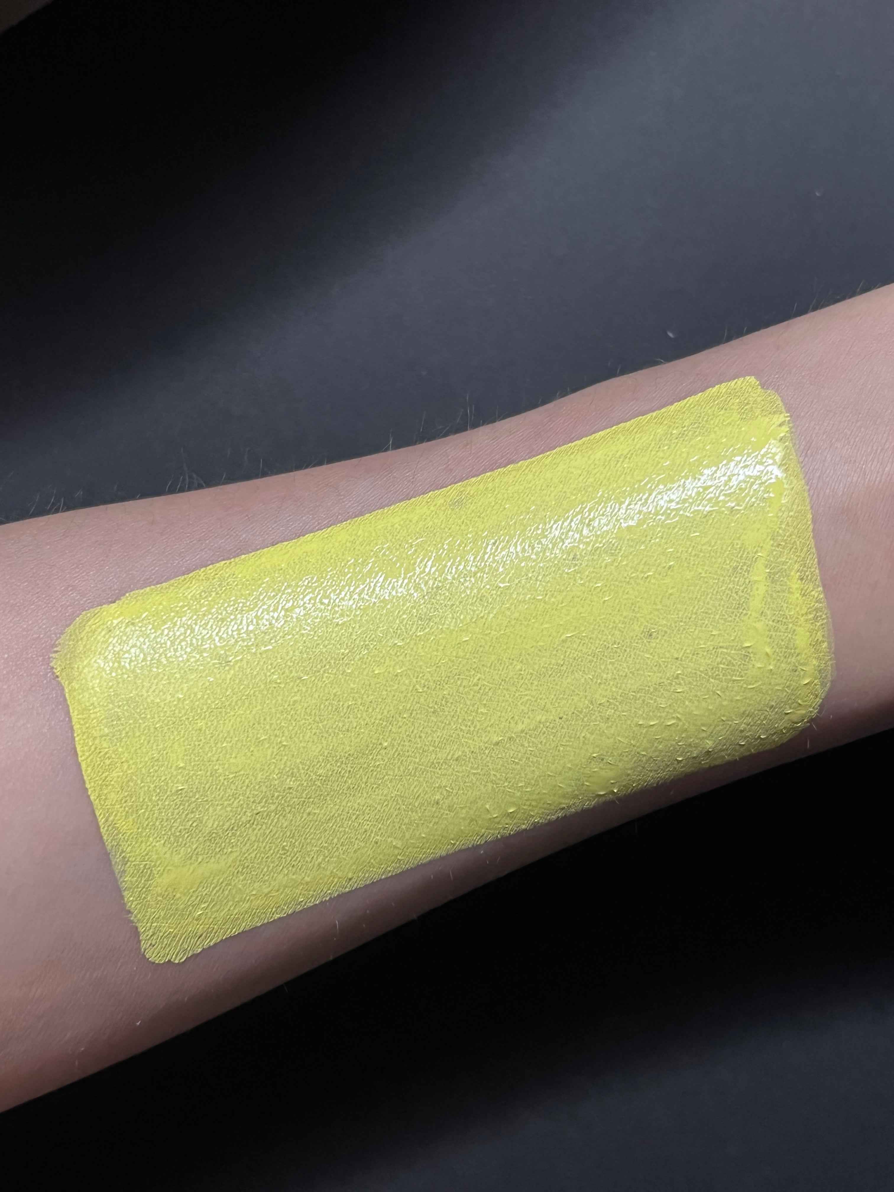 44 - Chartreuse (Yellow) Water Activated Graphic Liner