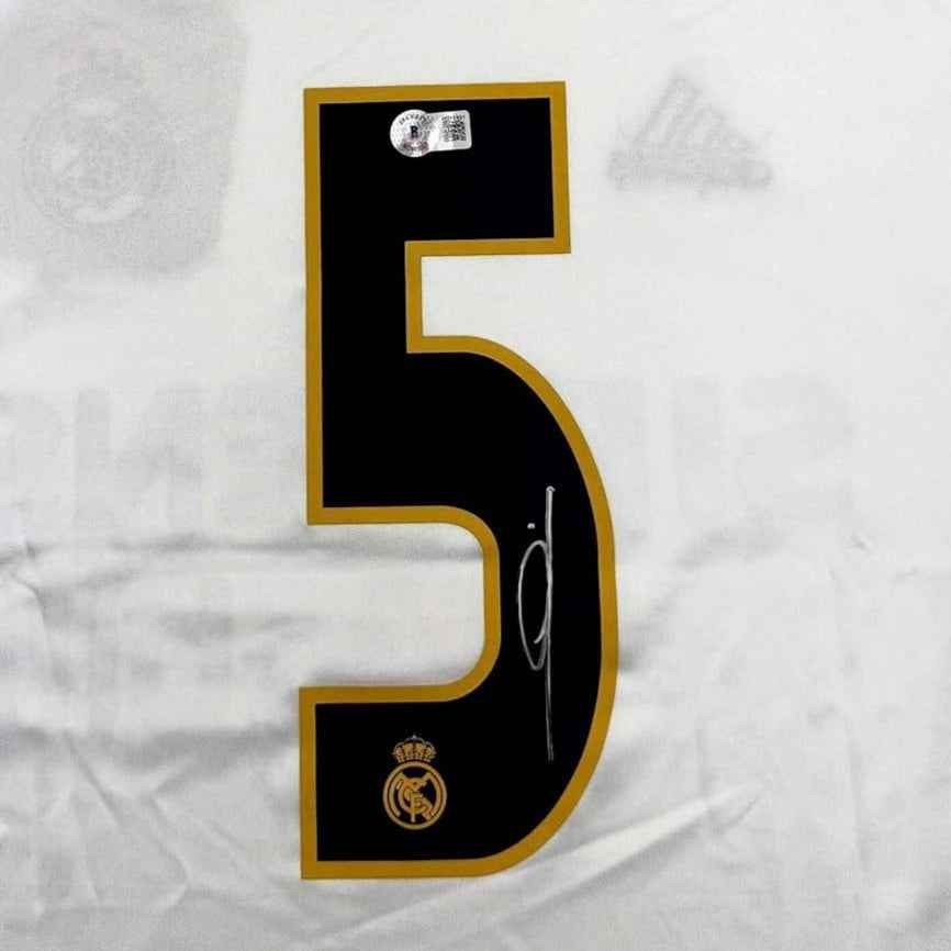 Framed Autographed/Signed Zinedine Zidane 35x39 Real Madrid White Soccer Jersey Beckett BAS COA