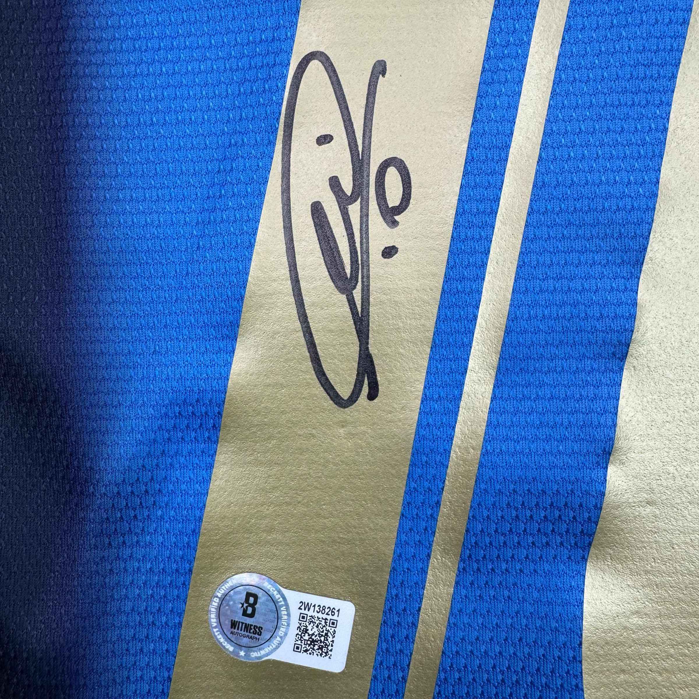 Autographed/Signed Francesco Totti Italy Blue Soccer Futbol Jersey Beckett BAS COA
