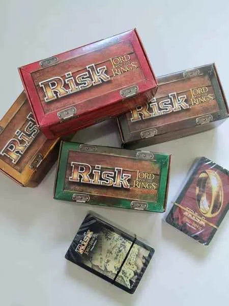 Risk: The Lord of The RIngs Trilogy Edition