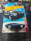 DMC DeLorean Hot Wheels Die-Cast | Stainless Steel Gull-Wing Icon Collector's Edition - Die-Cast Vehicle | 99RedCoins