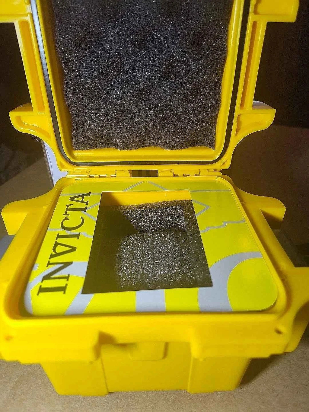 Invicta Yellow Classic Single Slot Watch Box Case NIB | Premium Watch Display & Storage